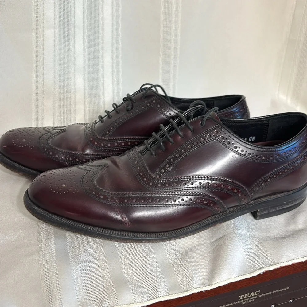 Florsheim‎ men's 8.5 D wingtip shoes oxford lace up